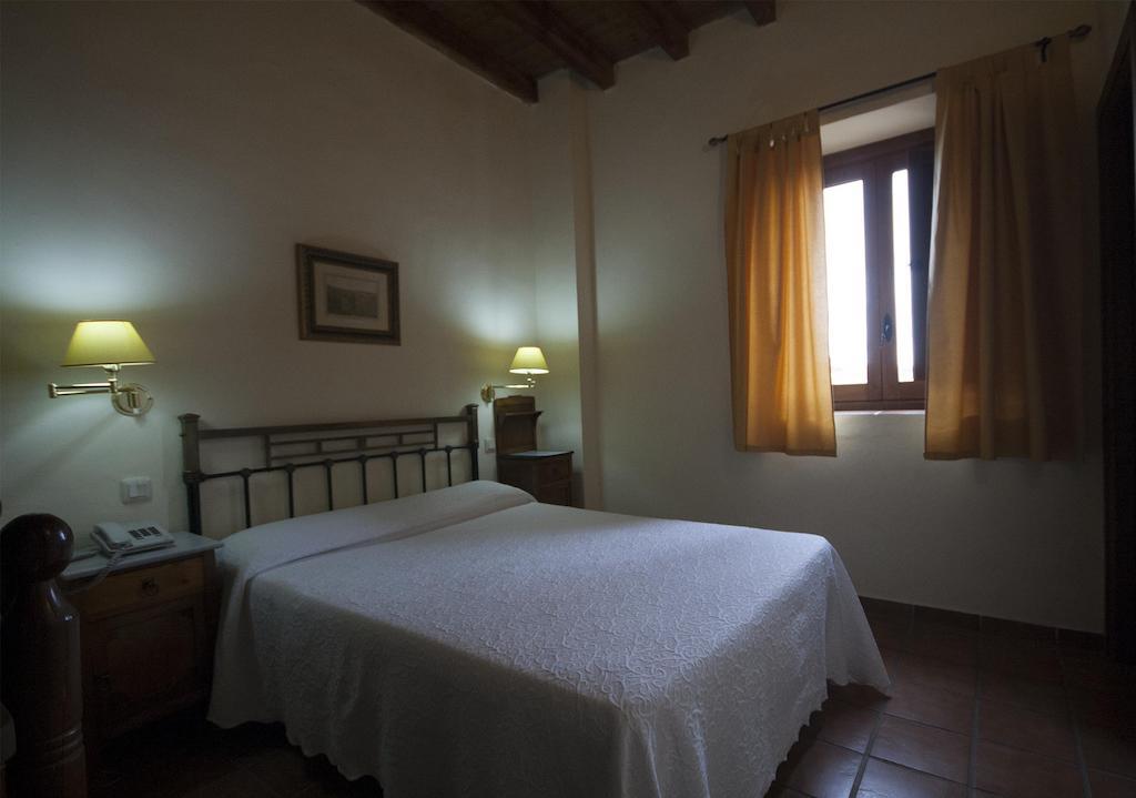 La Hosteria De Oropesa Room photo